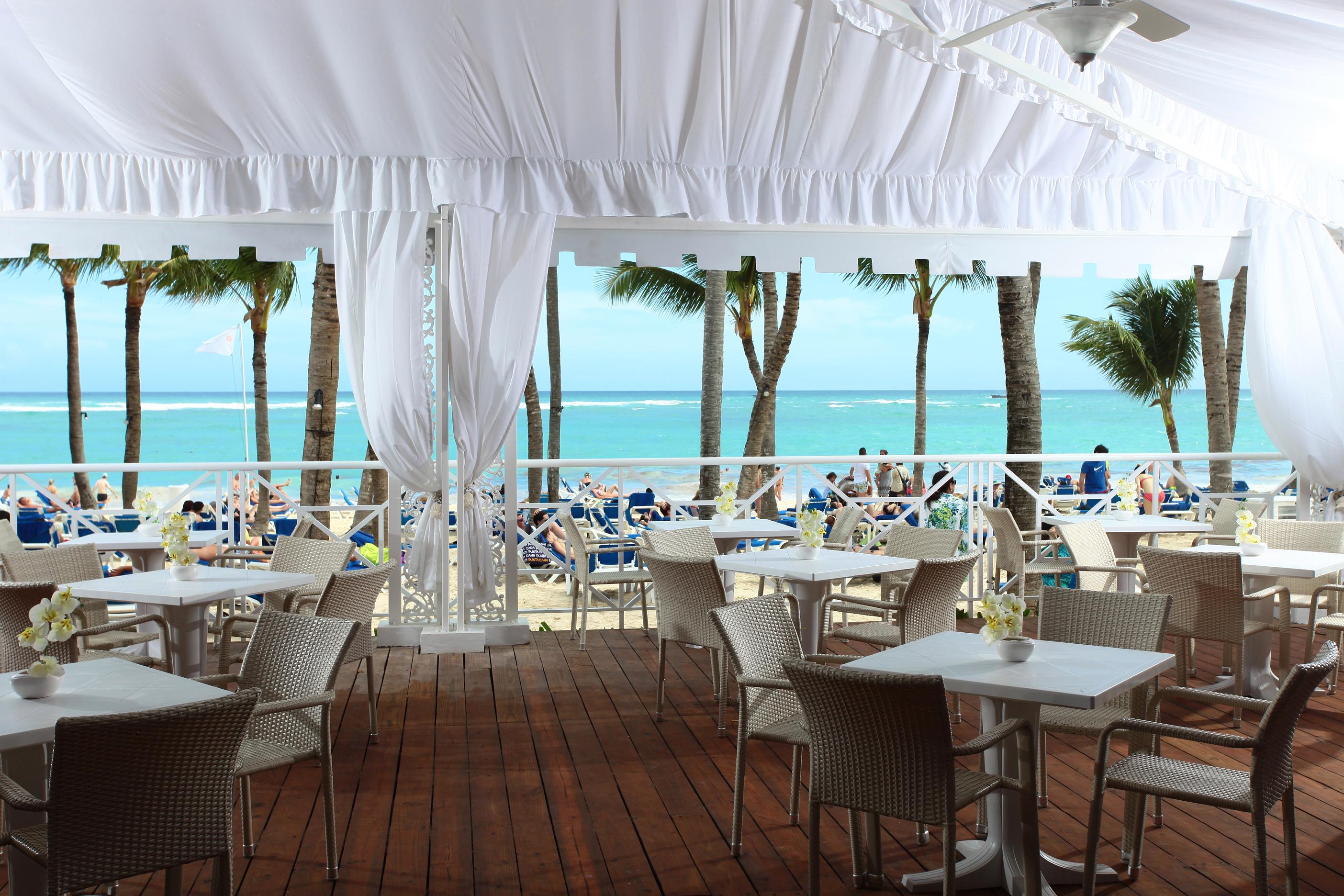 Bahia Principe Grand Bavaro Punta Cana Exterior foto The Beach Club at The Fontainebleau