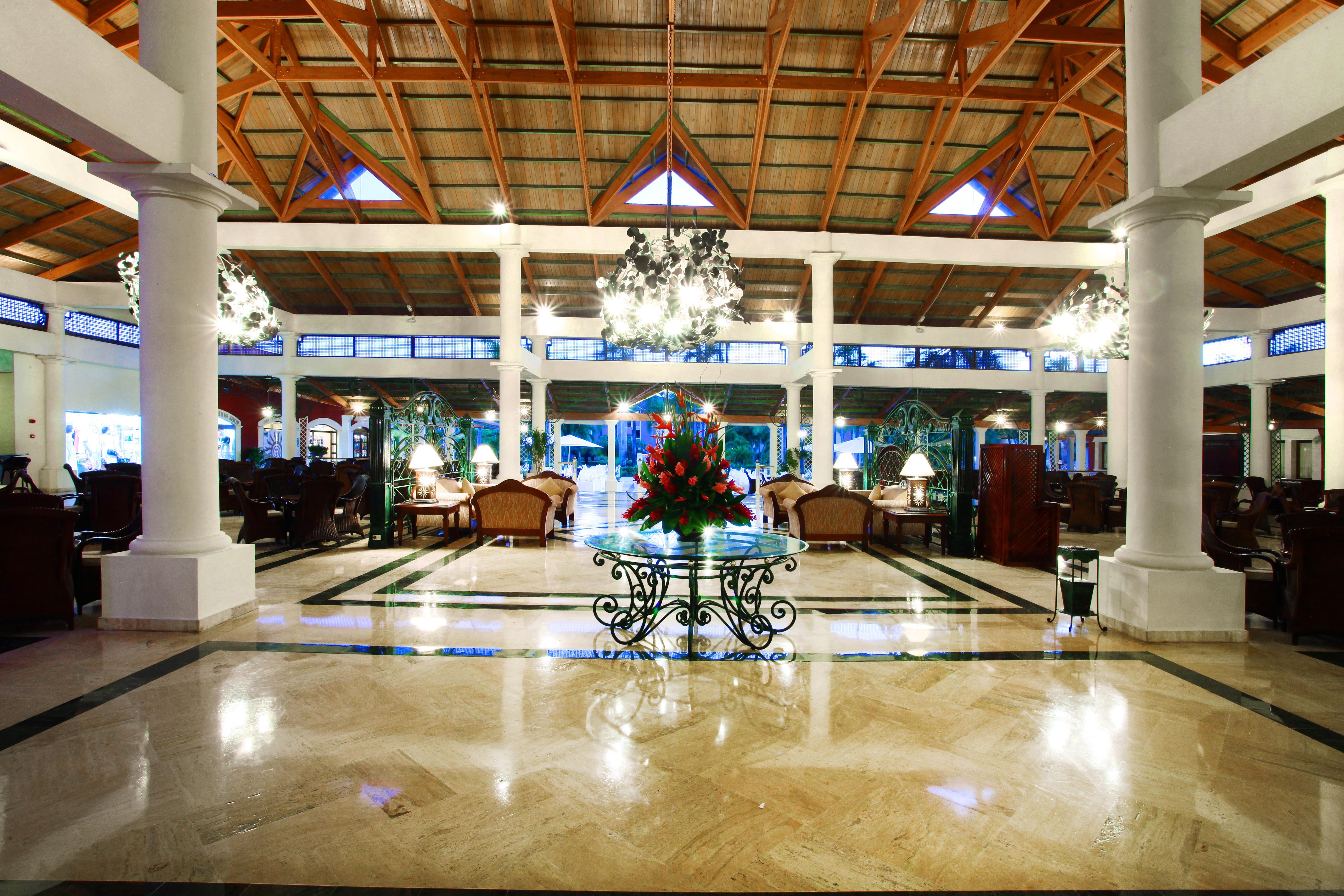 Bahia Principe Grand Bavaro Punta Cana Exterior foto Lobby